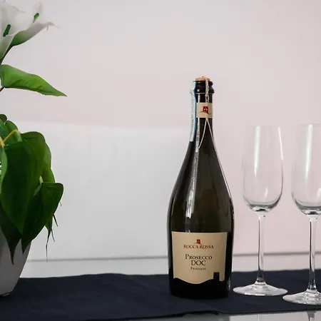 Vicolo Delle Grotte Apartament *